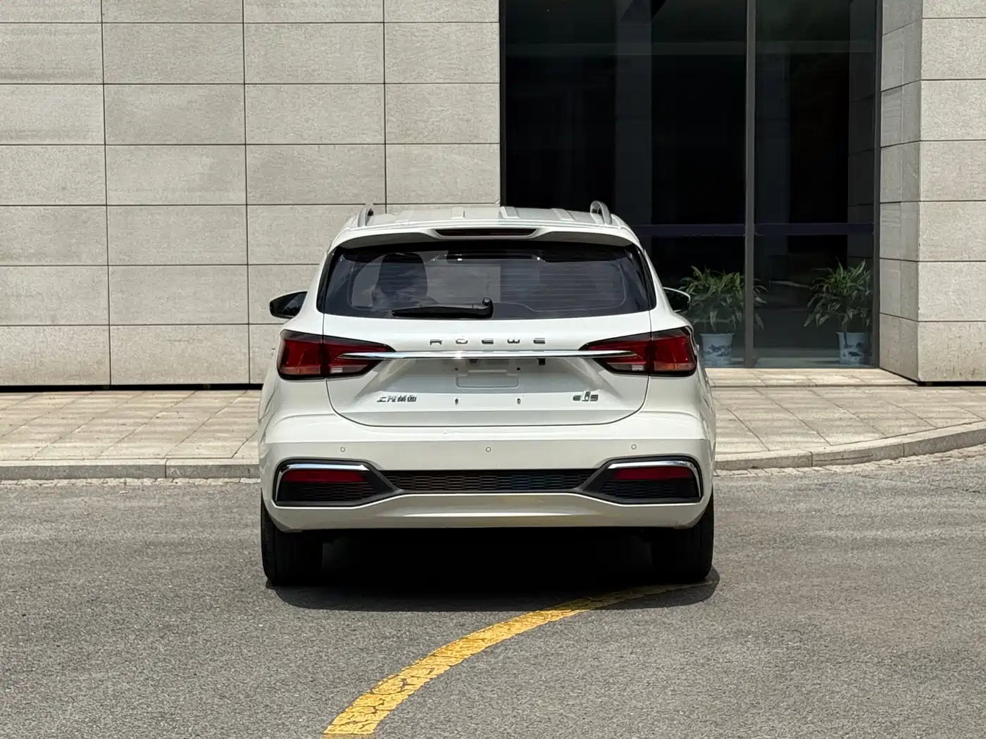 ROEWE EI5