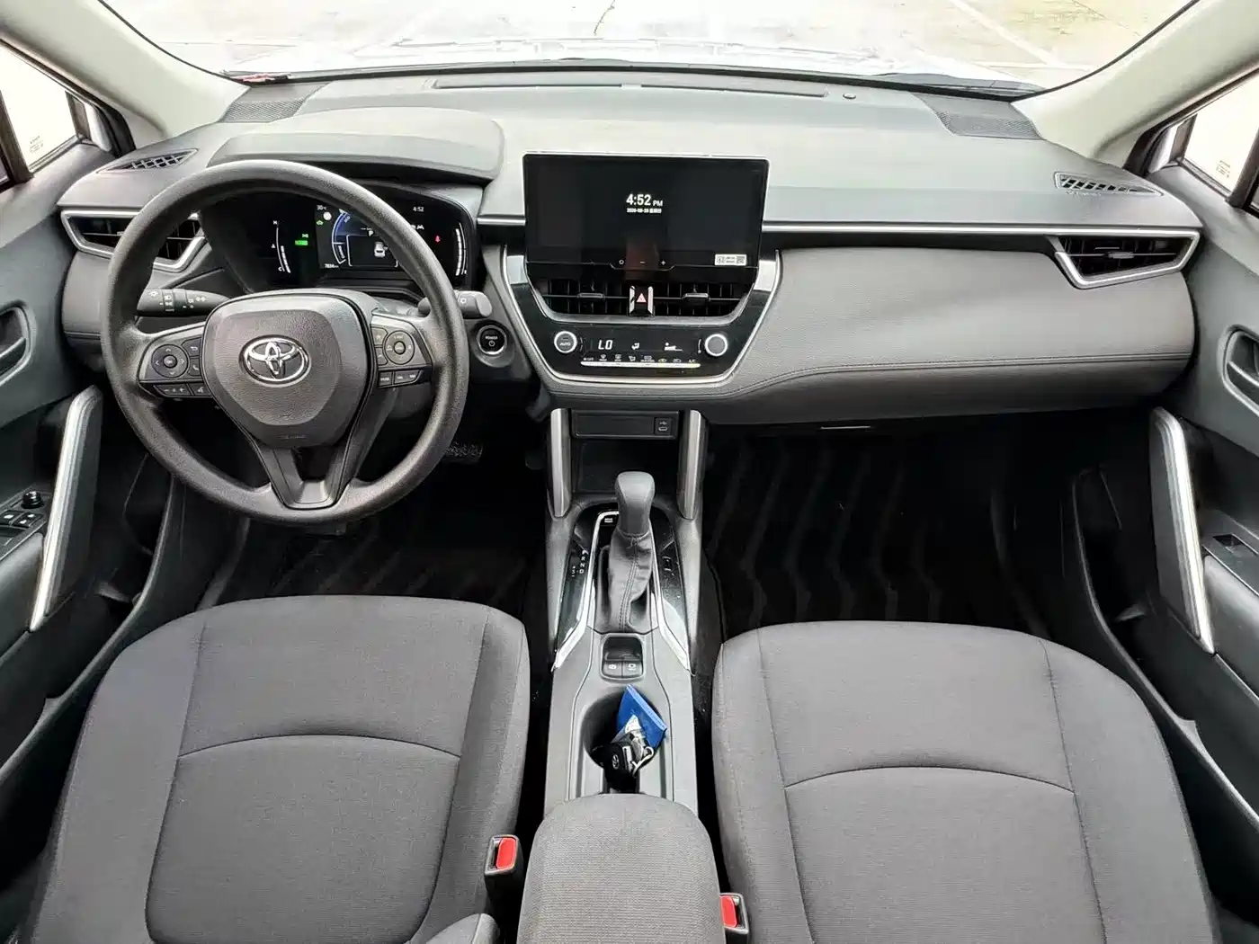 Toyota Corolla Cross 2025 2024 2.0L Smart Hybrid Dual Engine Pioneer Edition