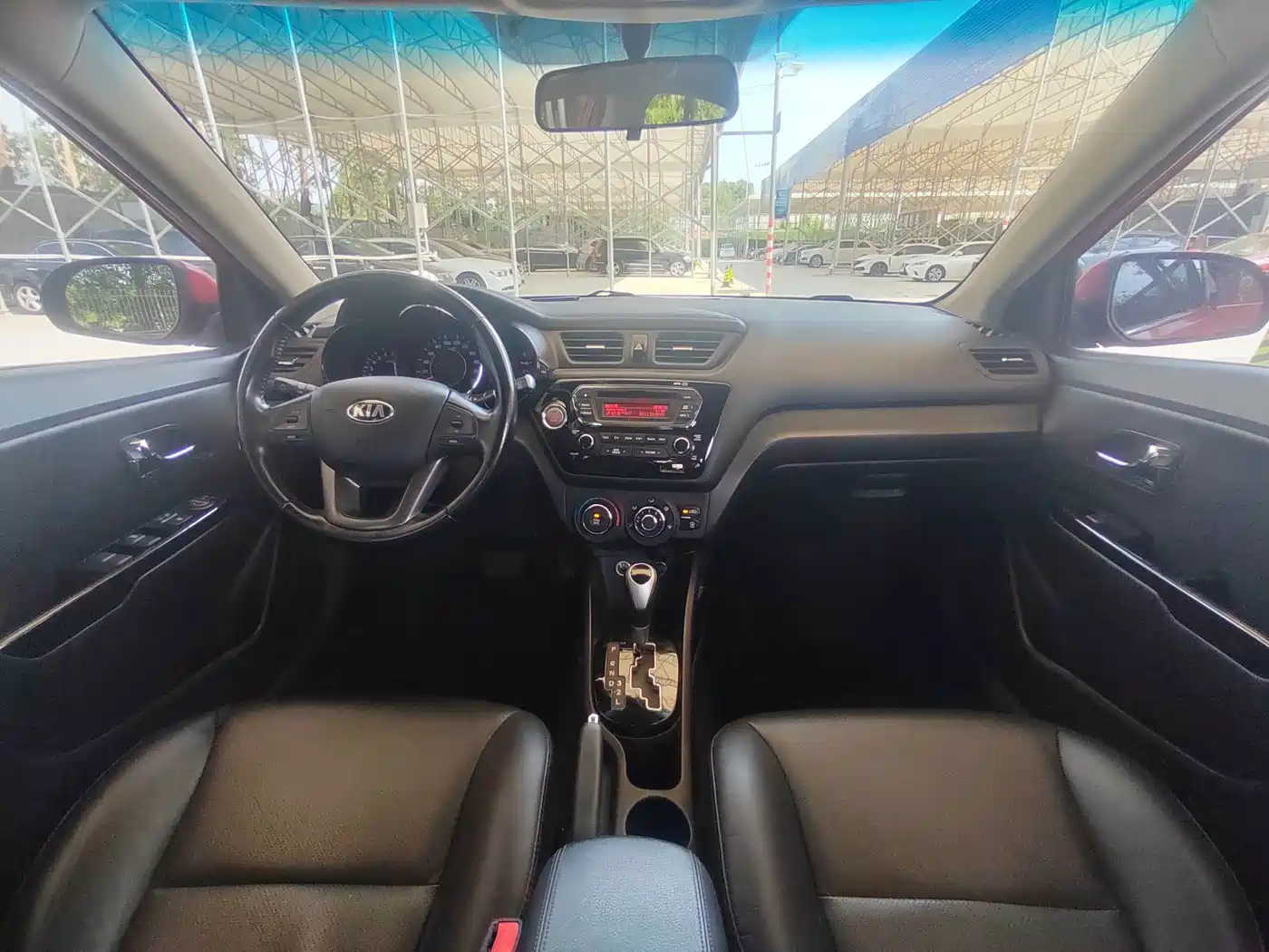 Kia K2 2013 2012 Sedan 1.6L AT Premium Commemorative Edition