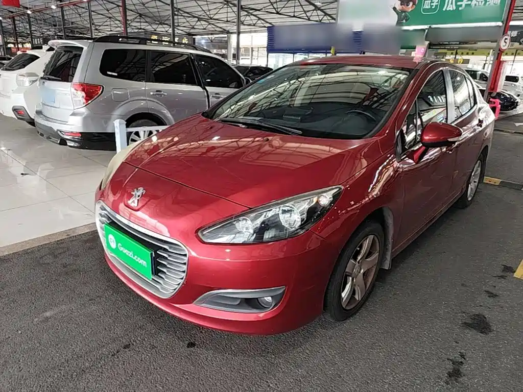 Peugeot 308 2015 2014 Model Joy Edition Classic 1.6L Manual Superior Style