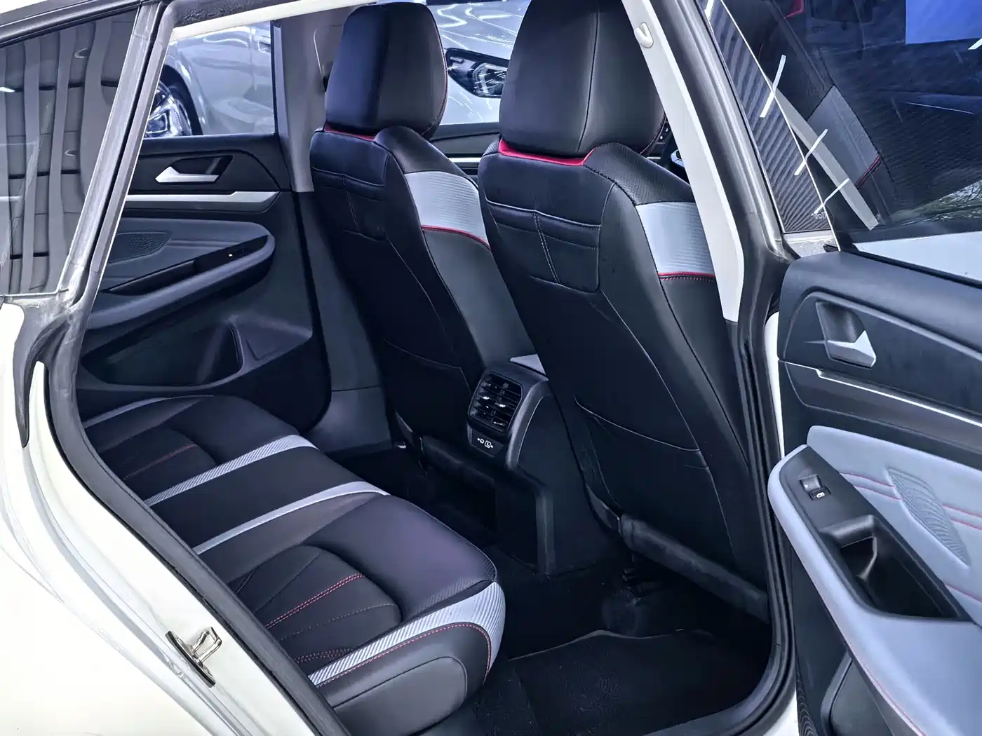 Volkswagen Lamando, миниатюра 15
