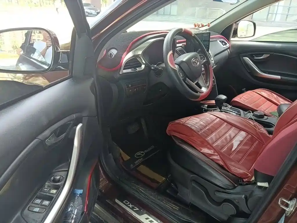 Soueast DX7 2017 2017 1.5T Automatic Glory Edition