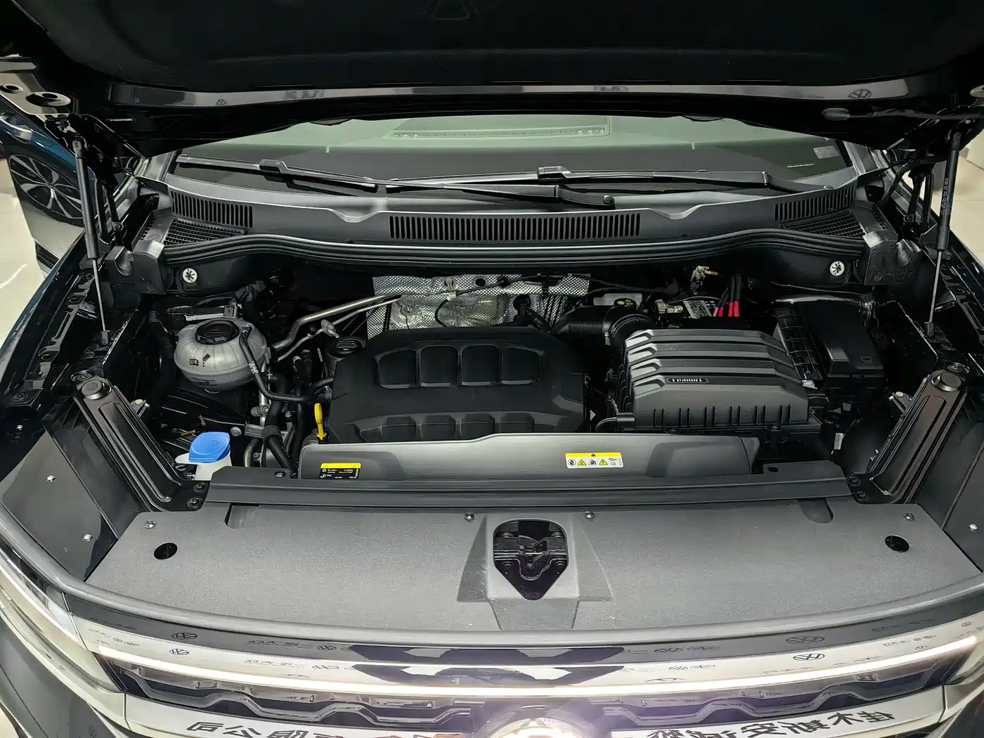 Volkswagen Talagon 2022 380TSI 4WD Luxury Premium Pro Edition 6-seater фото 17