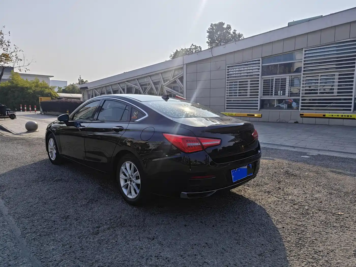 Hongqi H5 2019 30TD Style Edition фото 4