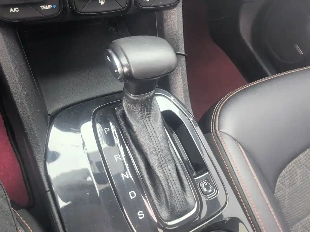 GAC Trumpchi Trumpchi GS3 2018 2017 150N Automatic Elite