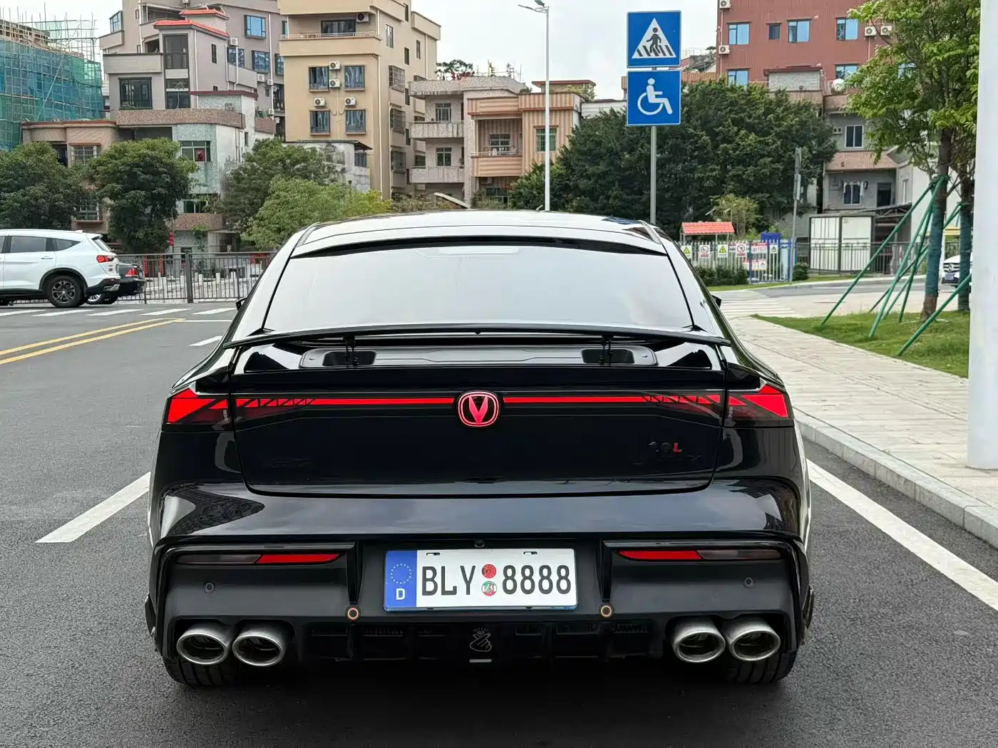 CHANGAN UNI-V