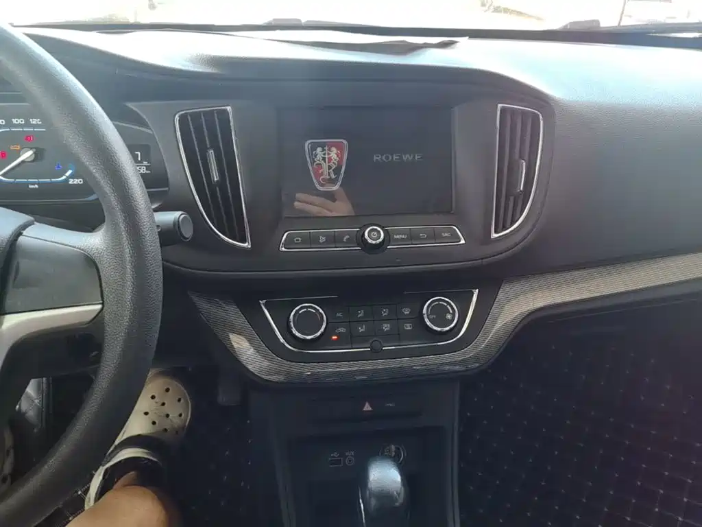 Roewe 360 2016 2015 1.5L Automatic Luxury