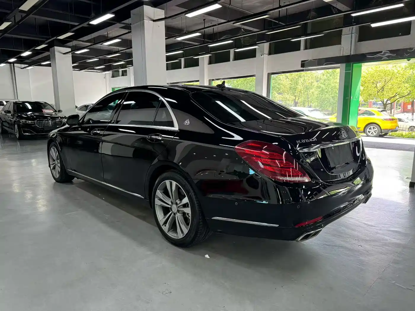 Mercedes-Benz S-Class 2016 S 320 L Luxury фото 7