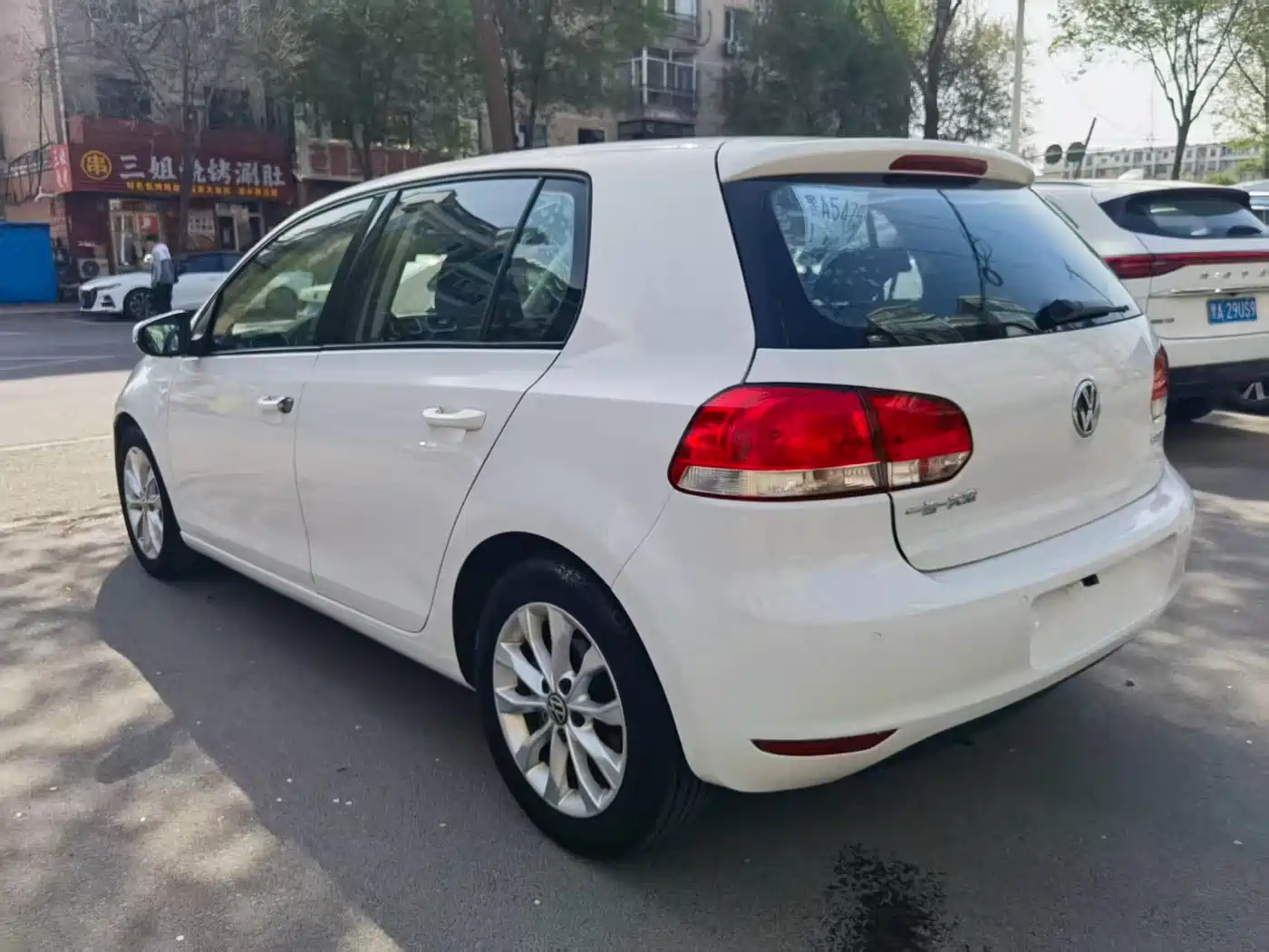 Volkswagen Golf 2012 1.6 Automatic Comfort Type фото 5