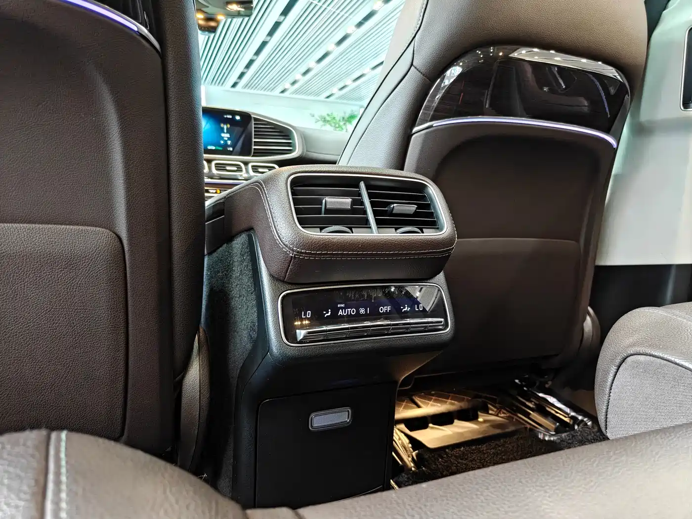 Mercedes-Benz GLS 2021 Facelift GLS 450 4MATIC Fashion фото 21