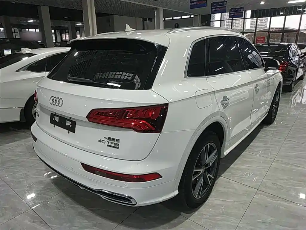 Audi Q5L 2018 40 TFSI Premium Fashion China VI фото 7