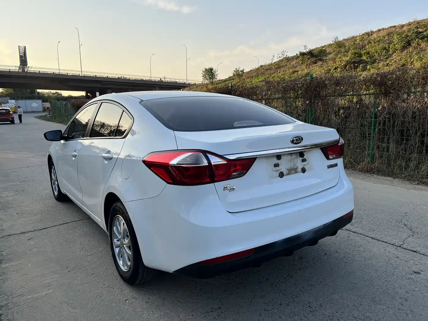 Kia K3 2016 1.6L Manual GLS фото 6