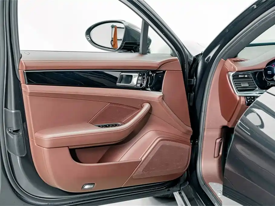 Porsche Panamera 2019 Panamera 2.9T фото 18