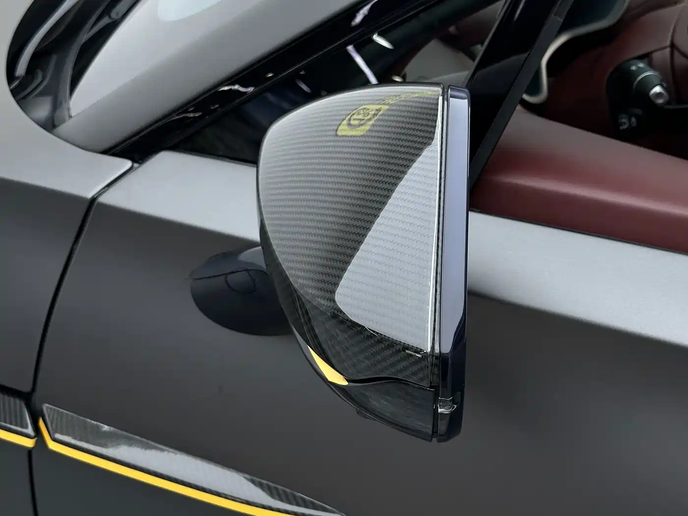 Aston Martin DBX 2020 2020 4.0T V8