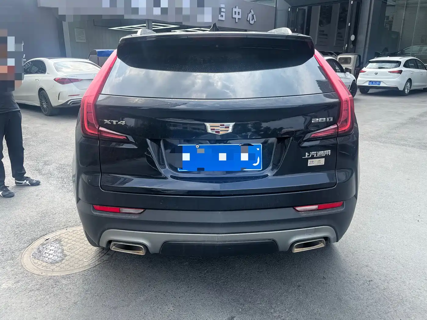 Cadillac XT4 2021 28T FWD Premium Edition фото 8