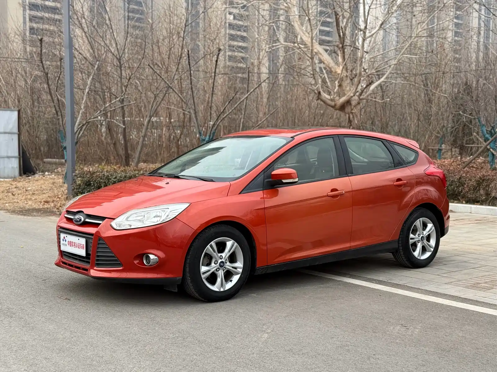Фото 1 - Ford Focus