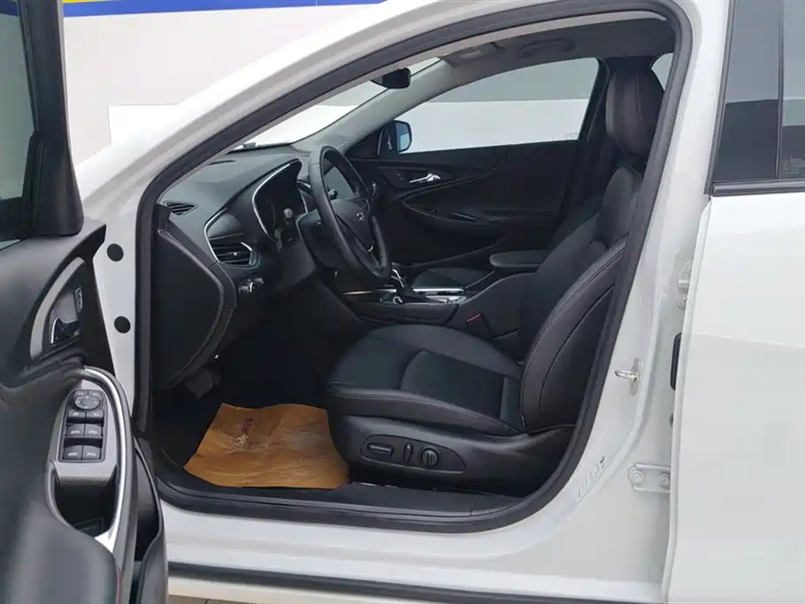 CHEVROLET MAI RUIBAO XL