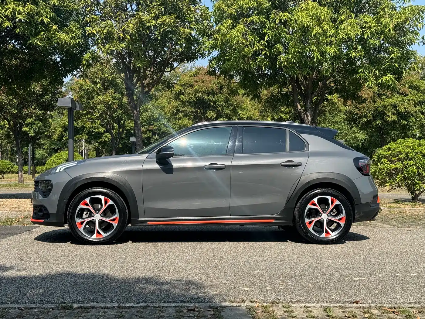 Lynk & Co 02 2018 Model 1.5T DCT 2WD Yao Pro Edition China V фото 4