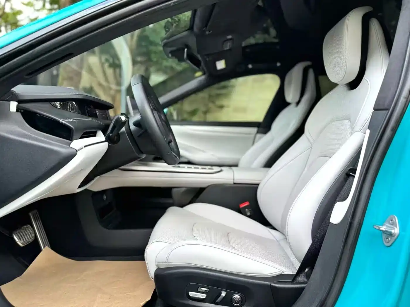Xiaomi Auto Xiaomi SU7 2024 AWD Extended Range Advanced Smart Driving Max Edition фото 4