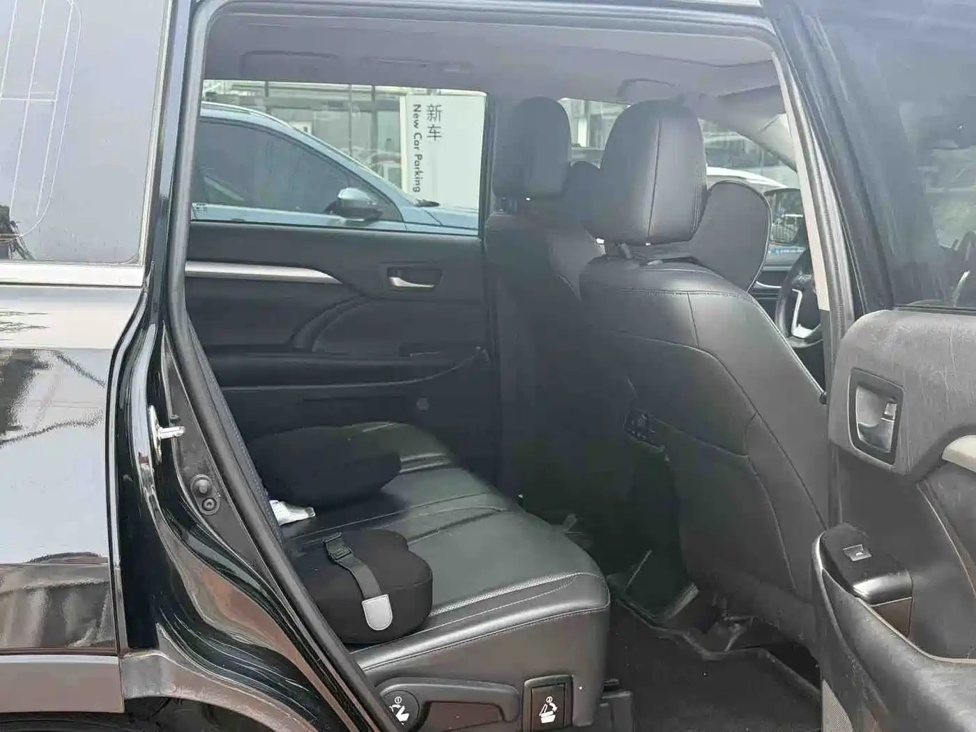 Toyota Highlander 2018 2.0T 4WD Luxury 7-seater China VI фото 11