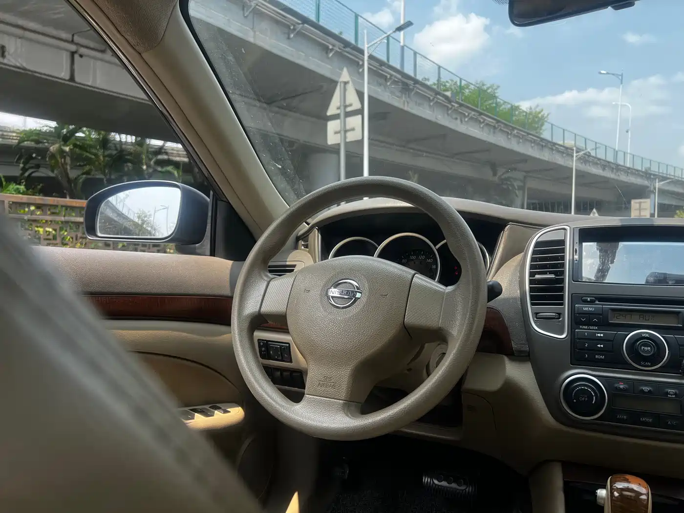Nissan Sylphy 2010 2009 Model 1.6XL Automatic Luxury Sunroof Edition