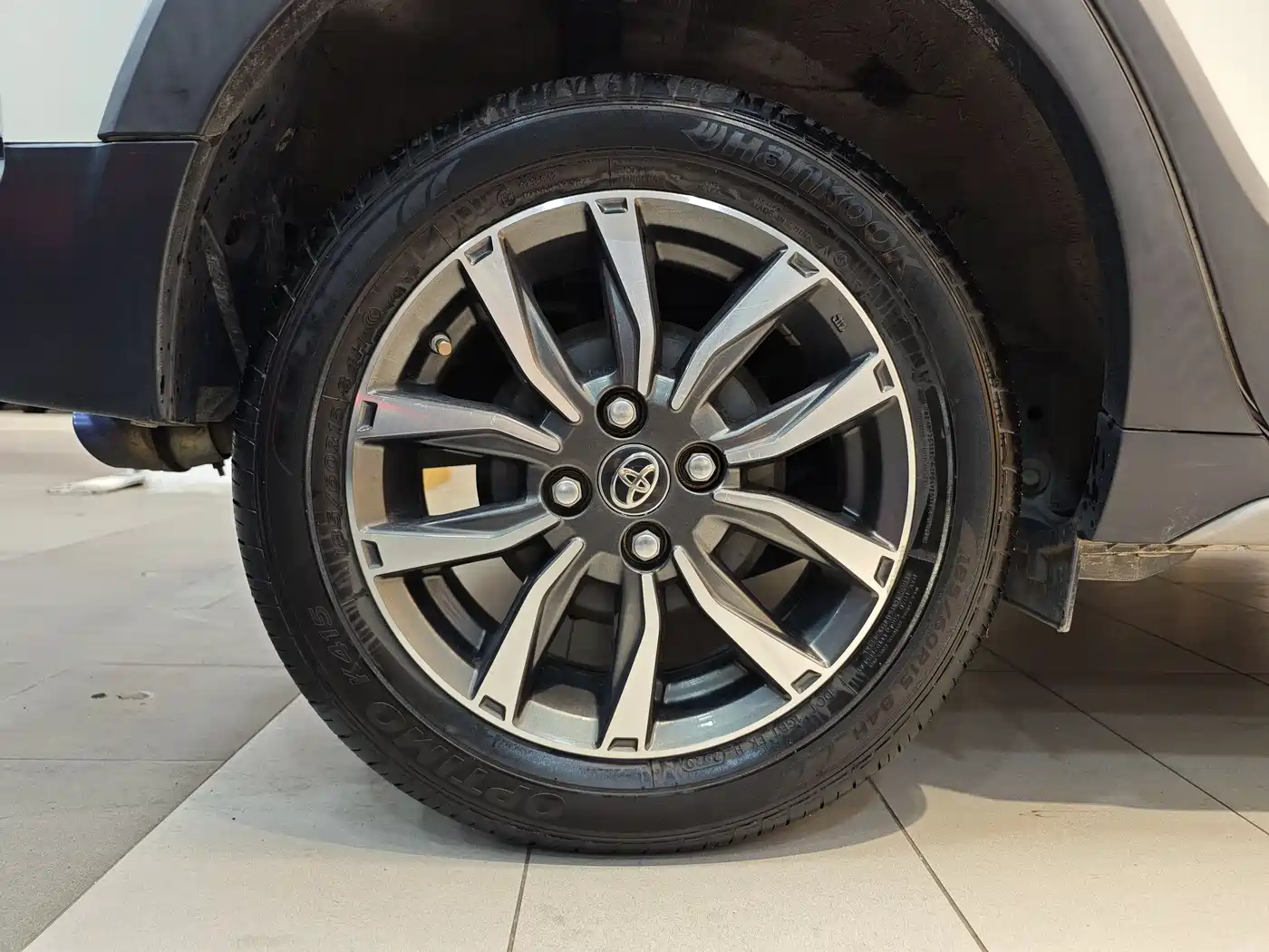 Toyota YARiS L Zhi Xuan 2020 Zhi Xuan X 1.5L CVT Luxury фото 30