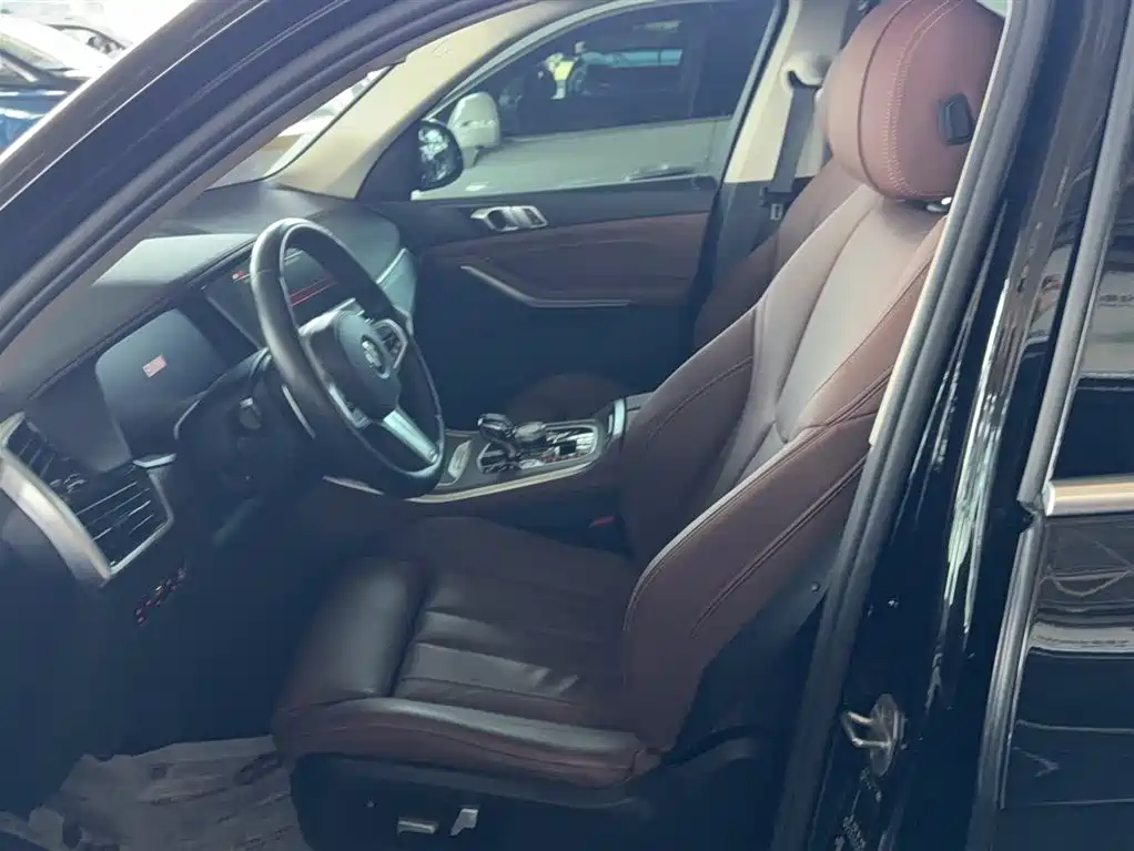 BMW X5 (Import) 2021 xDrive30i M Sport Package фото 11