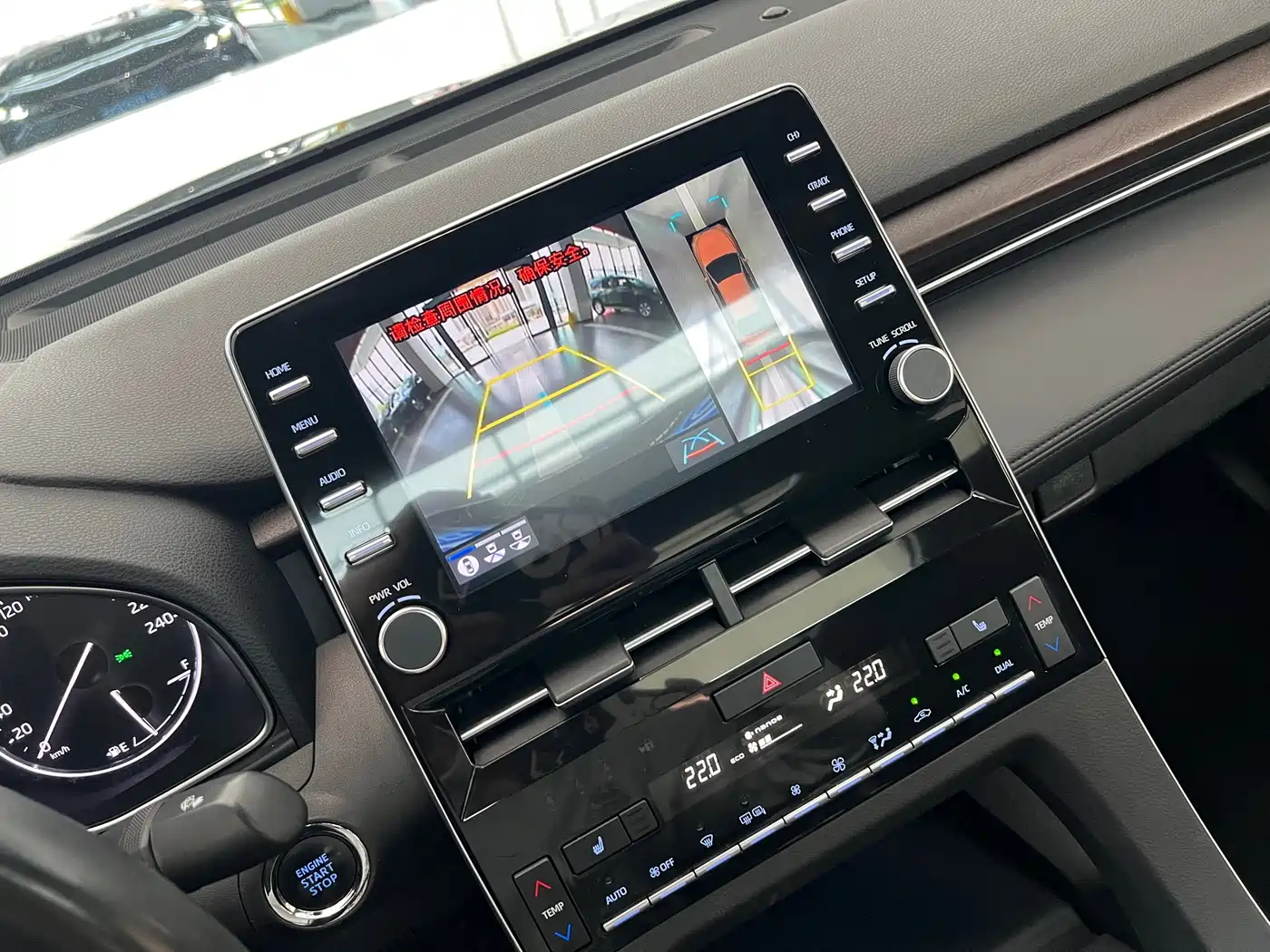 Toyota Avalon 2019 2.5L Touring Premium Edition China VI фото 12