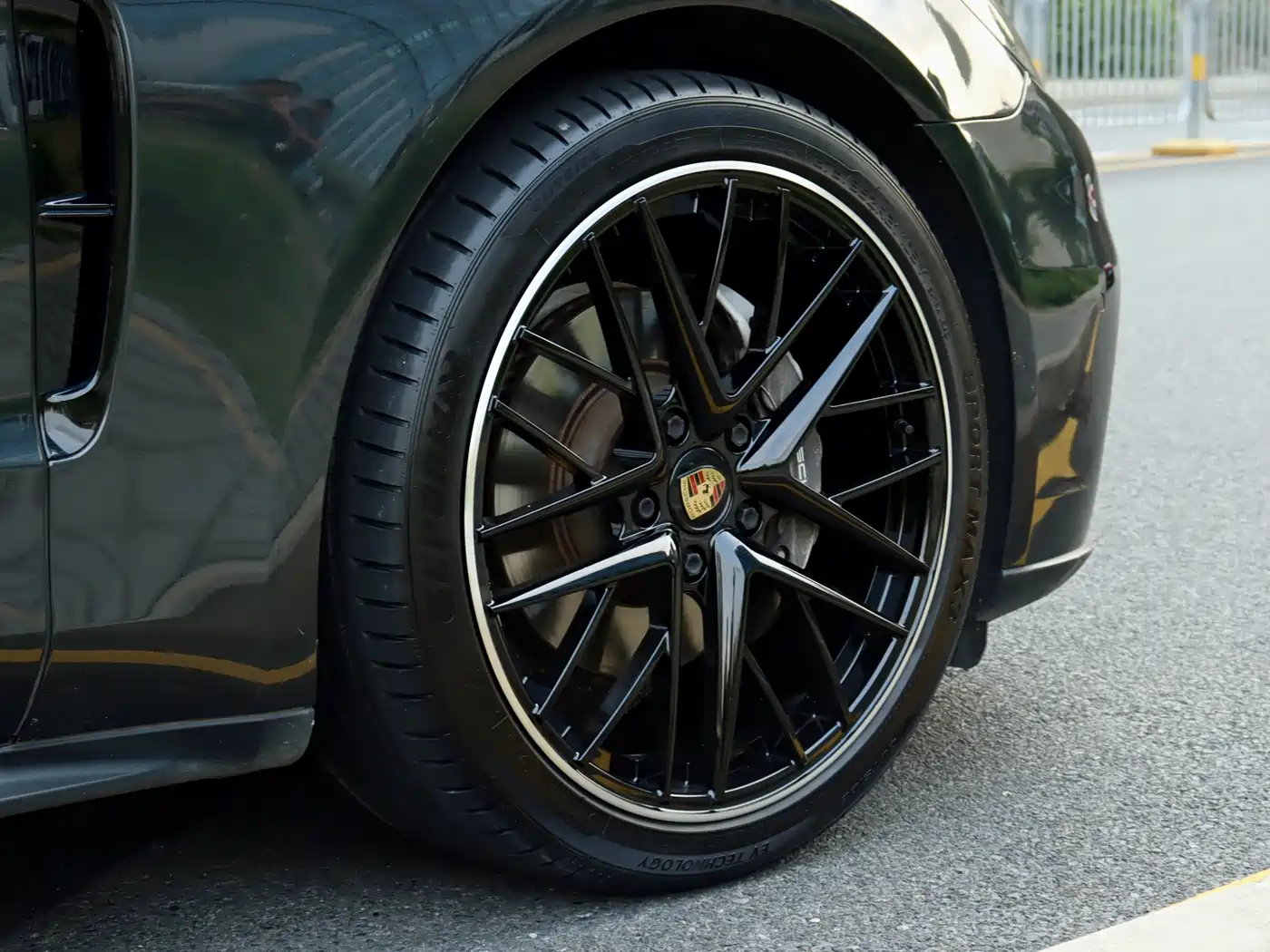 Porsche Panamera 2019 Panamera 2.9T фото 7