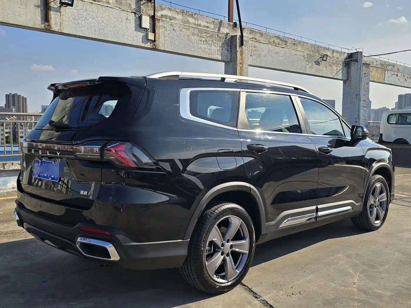 Geely Haoyue L 2026 2026 1.5TD DCT Happiness 7-Seater