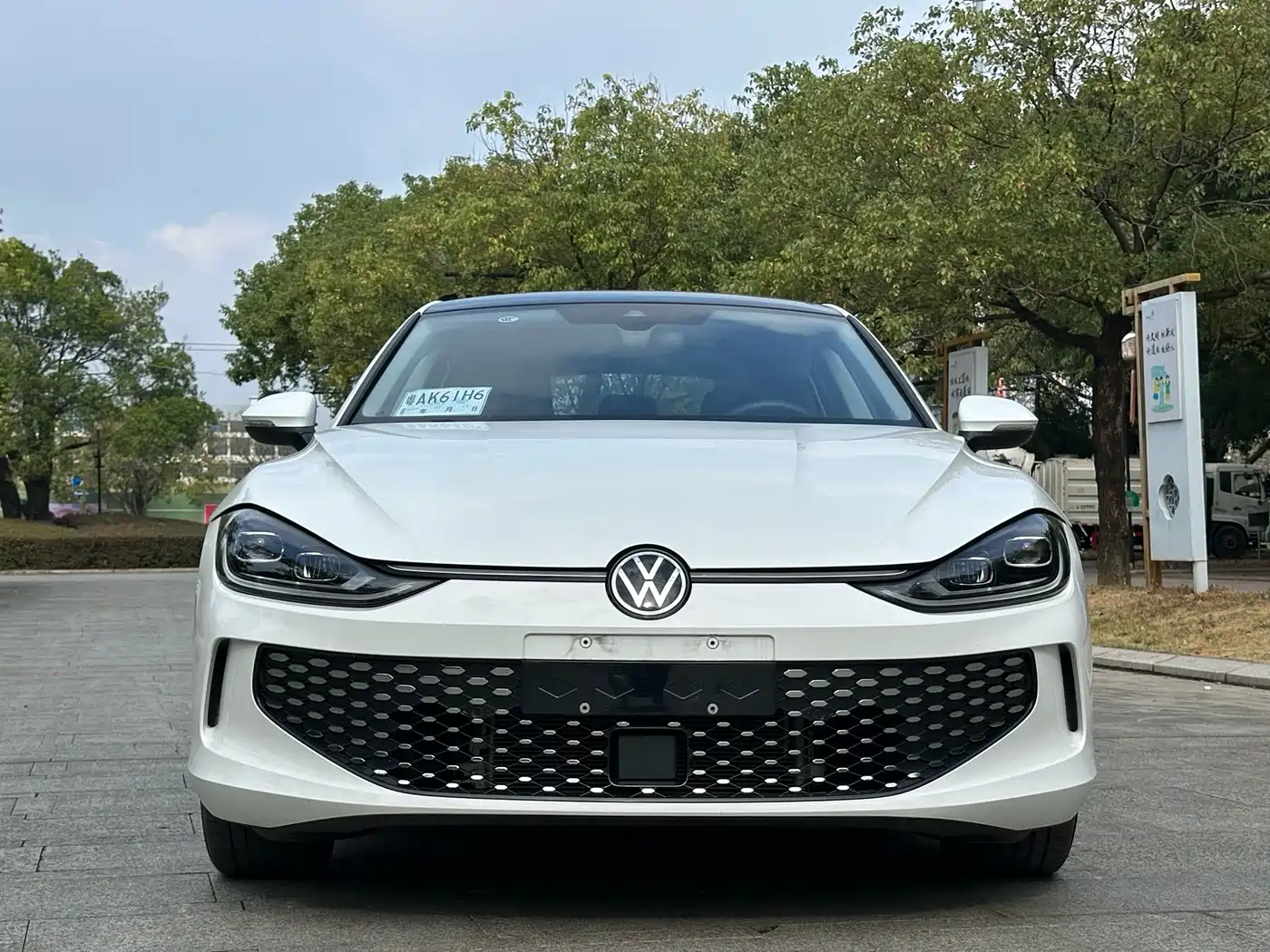 Volkswagen Lamando 2025 Lamando L 280TSI DSG Cool Edition фото 2