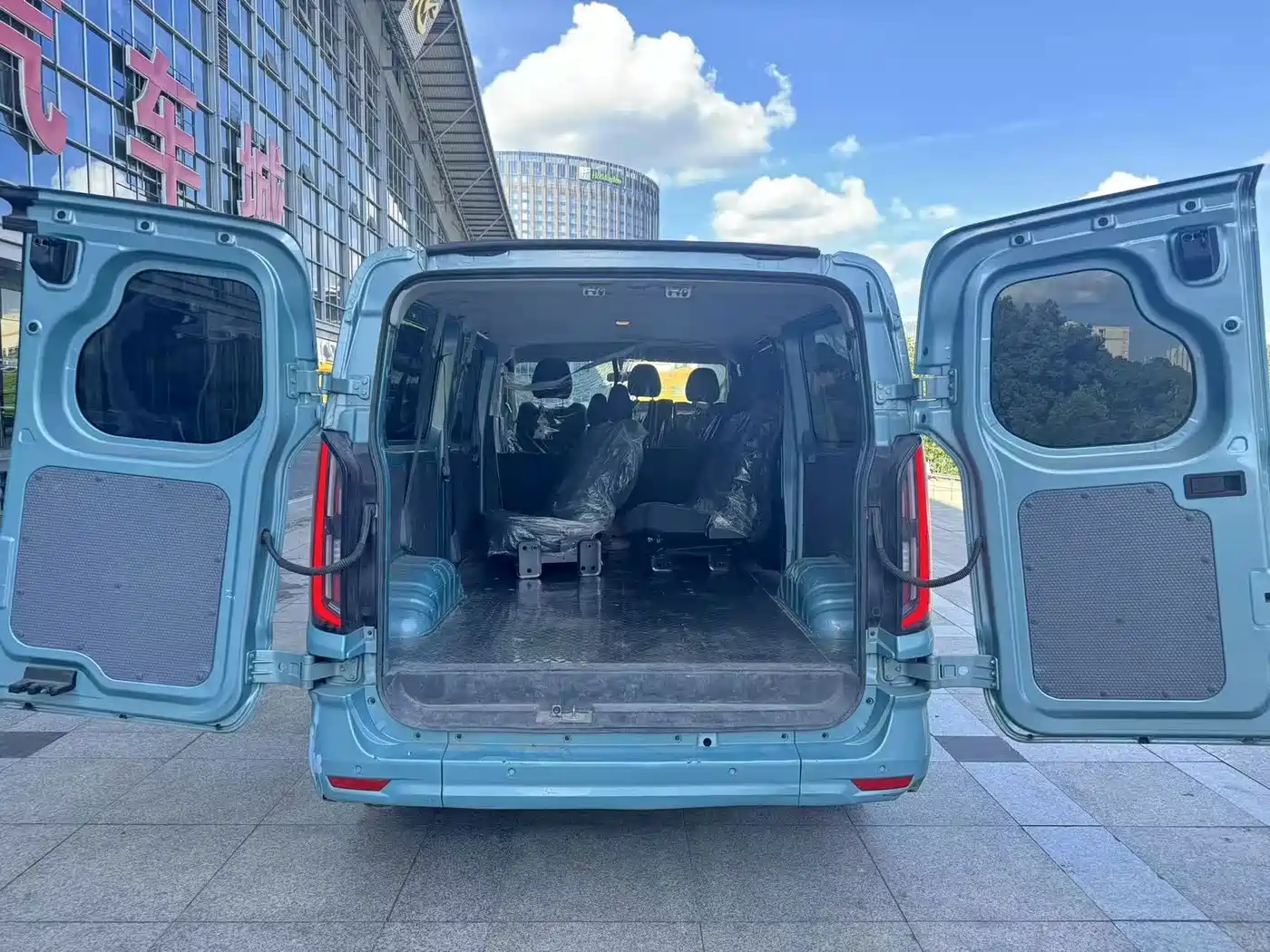 Foton Tuyano Big V New Energy 2026 2024 Long Wheelbase Low Roof 7 Seater CATL 53.58kwh