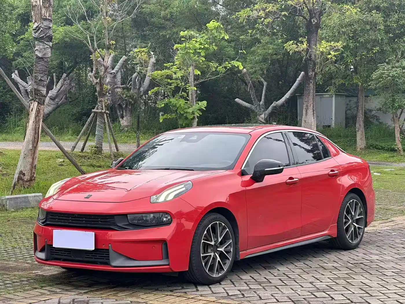 Lynk & Co 03 2019 2.0TD Auto Power Pro Version