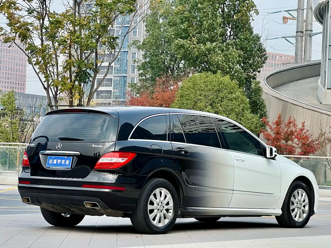 Mercedes-Benz R-Class 2011 R 300 L Business Class фото 17