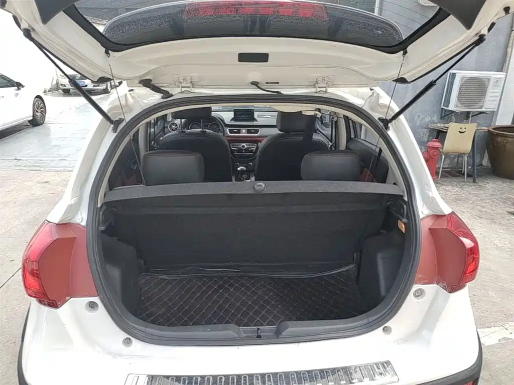 Haval H1 2016 Facelift Blue Label 1.5L AMT Luxury фото 19
