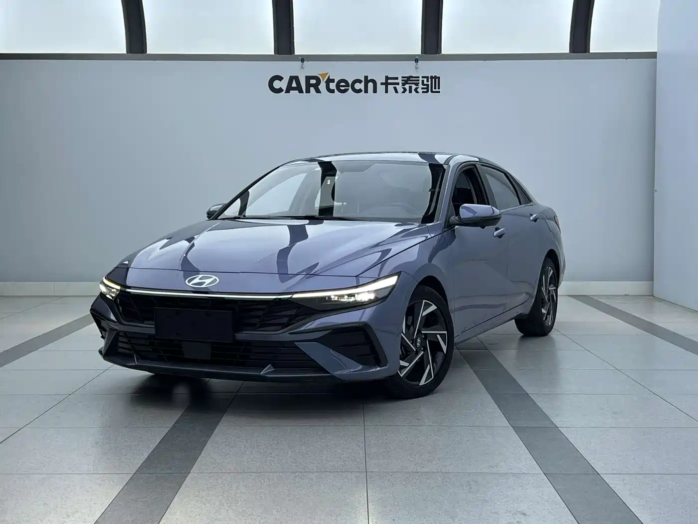 Hyundai Elantra 2023 Model 1.5L CVT LUX Premium Edition