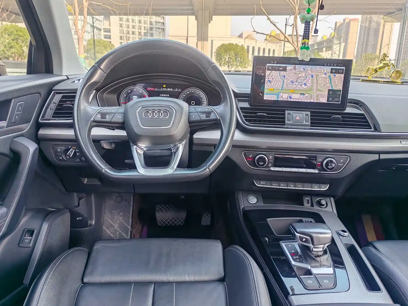 Audi Q5L 2022 40T Luxury Dynamic фото 19