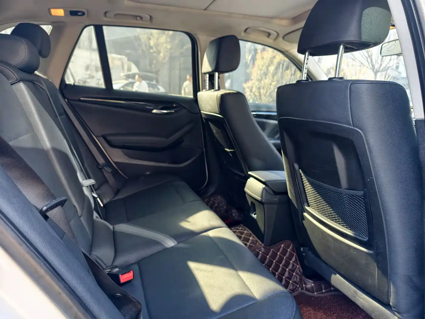 BMW X1 2015 Model sDrive18i Leading Advanced Edition фото 15