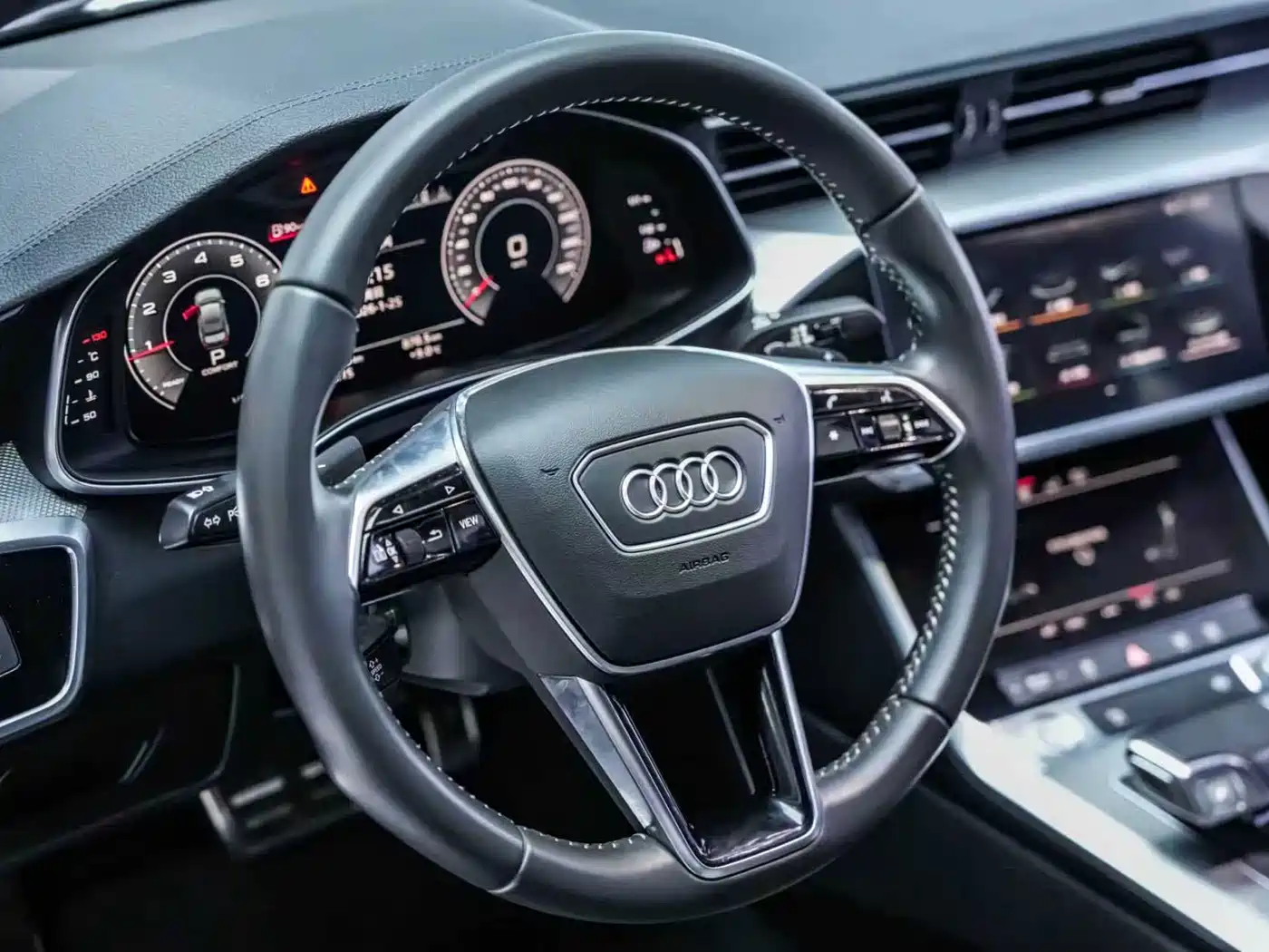 Audi A6L 2020 40 TFSI Luxury Dynamic фото 4