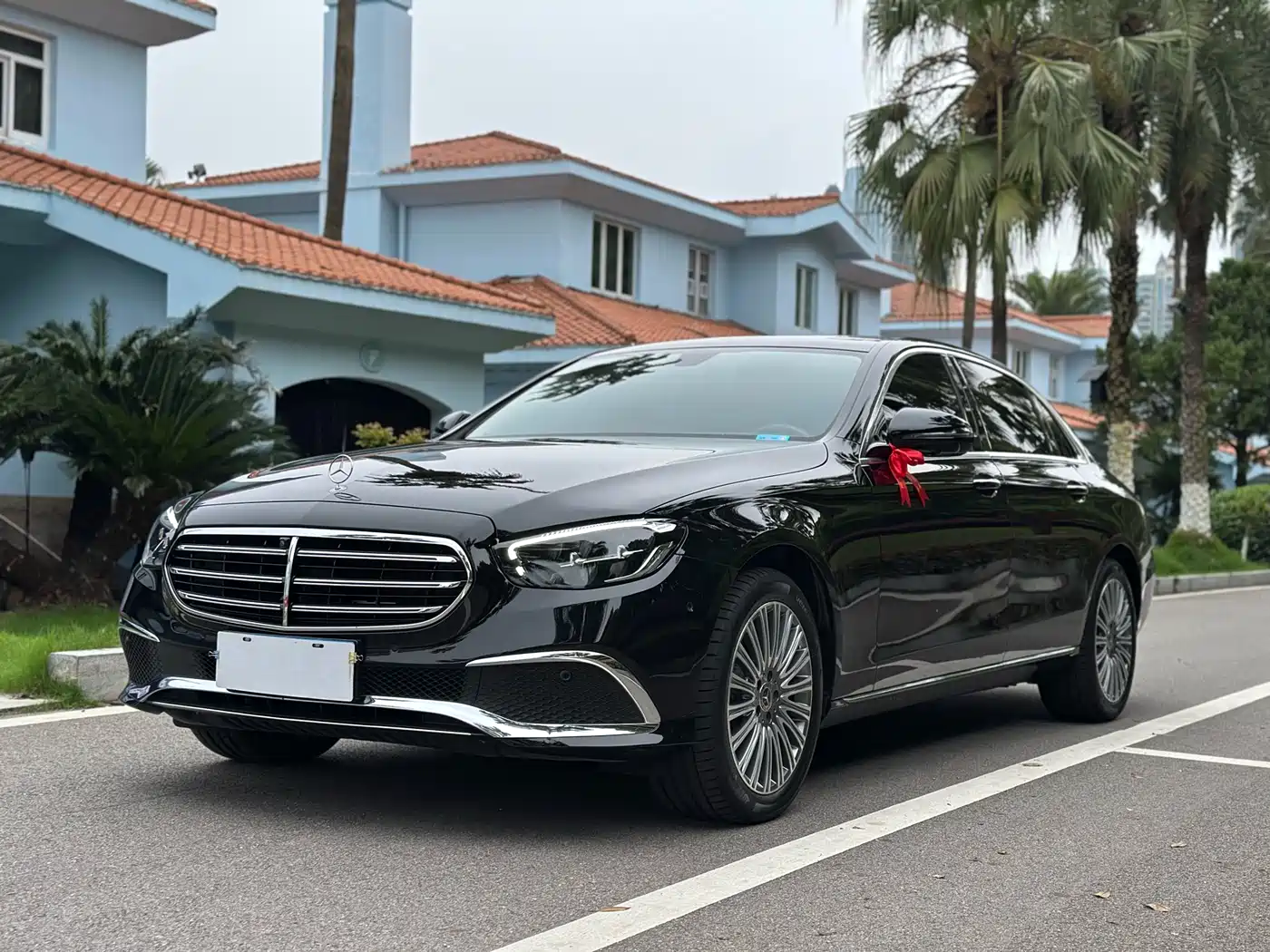 Mercedes-Benz E-Class 2023 E 300 L Luxury
