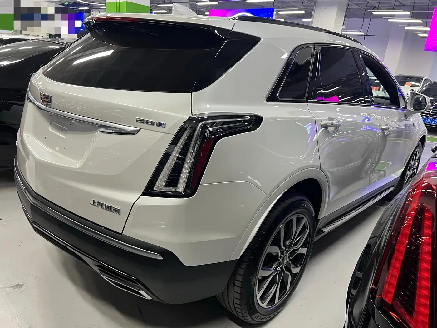 CADILLAC XT5