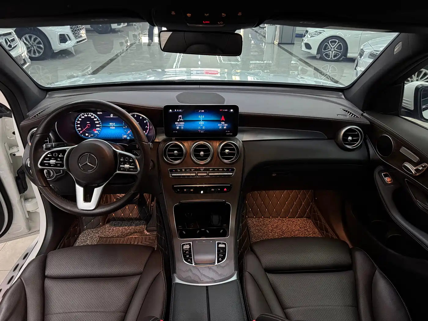 Mercedes-Benz GLC 2020 Facelift GLC 300 L 4MATIC Dynamic фото 9