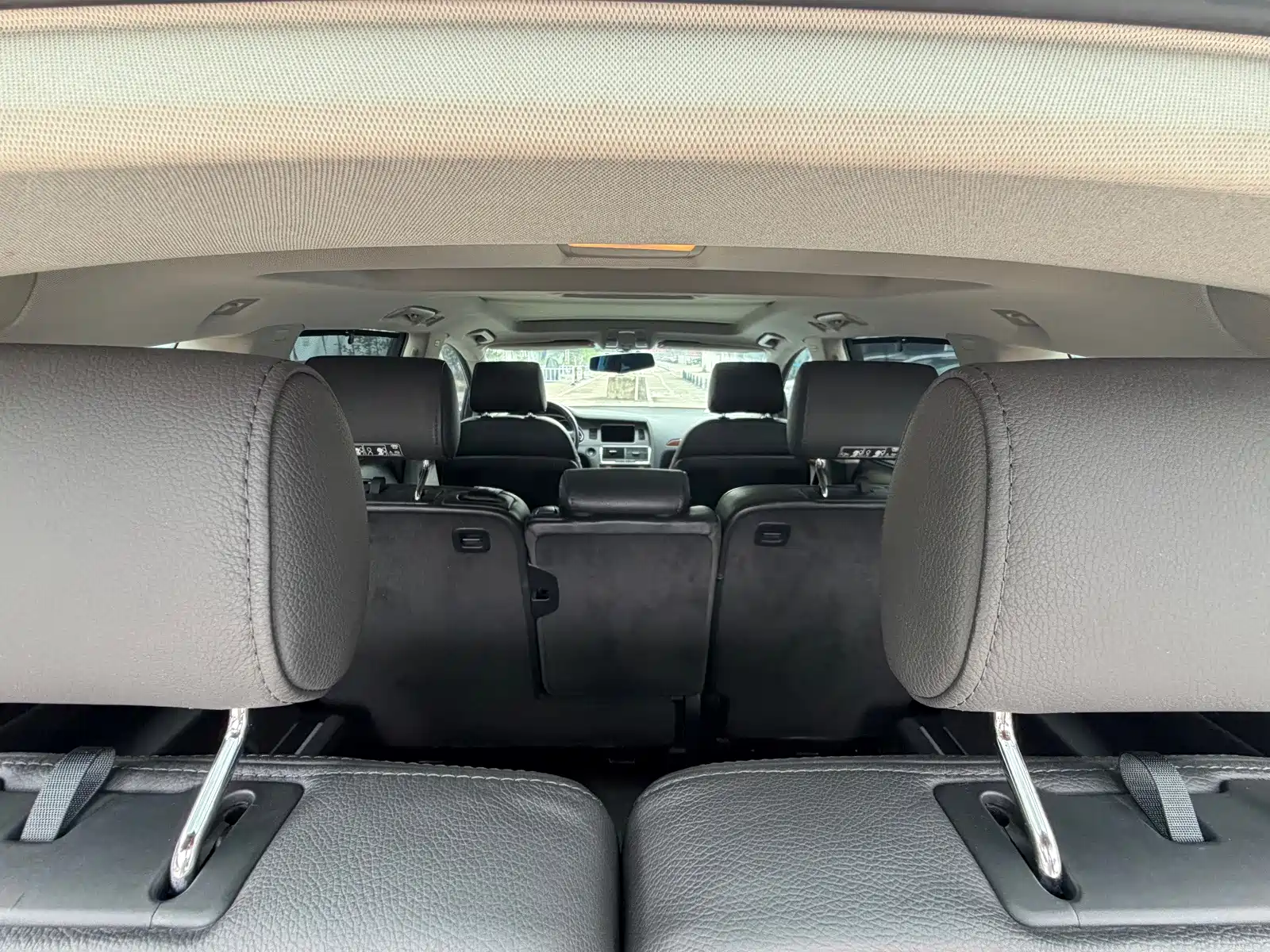 Фото 20 - Audi Q7