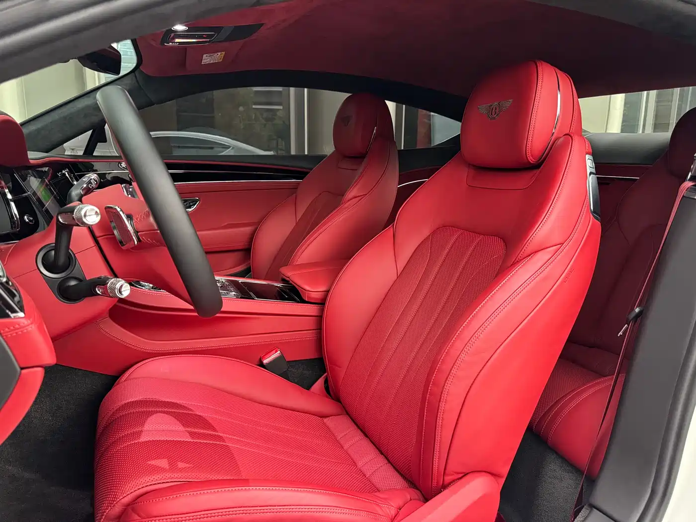 Bentley Continental 2020 4.0T GT V8 фото 16