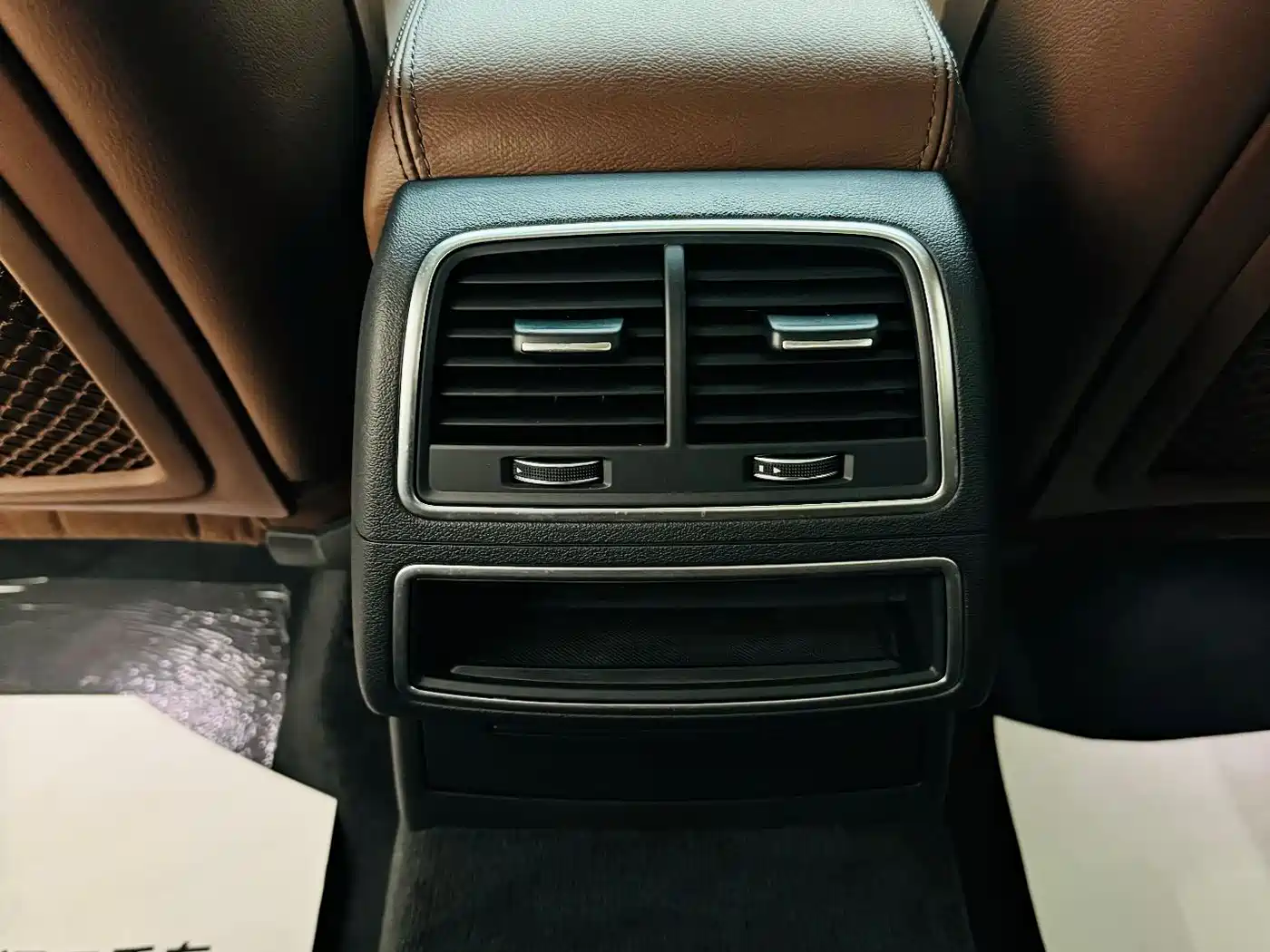 Audi A6L 2018 30th Anniversary 35 TFSI Fashion фото 8
