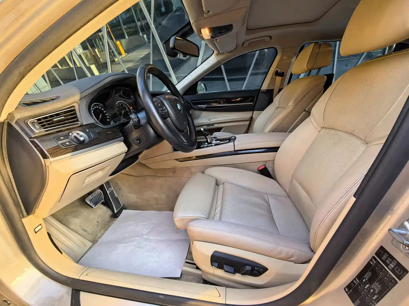BMW 7 Series 2013 Model 730Li Luxury фото 8