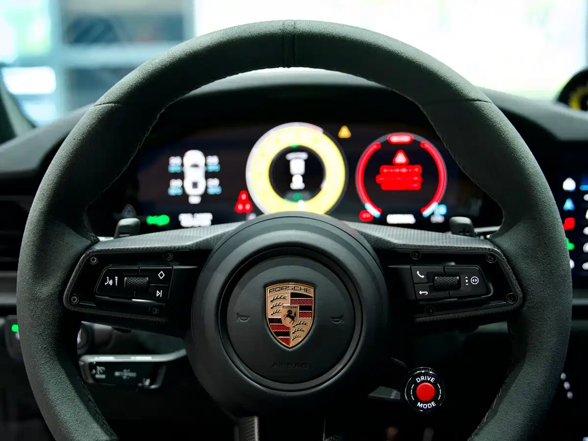 Porsche 911 2026 Carrera GTS 3.6T фото 21