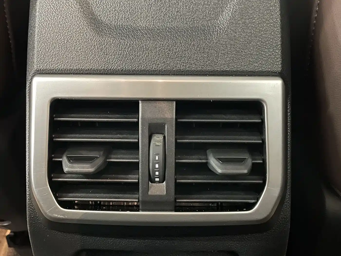 BMW 2 Series 2025 225L M Sport Package фото 17
