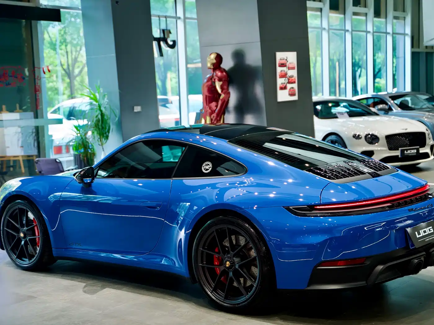 Porsche 911 2026 Carrera GTS 3.6T фото 9