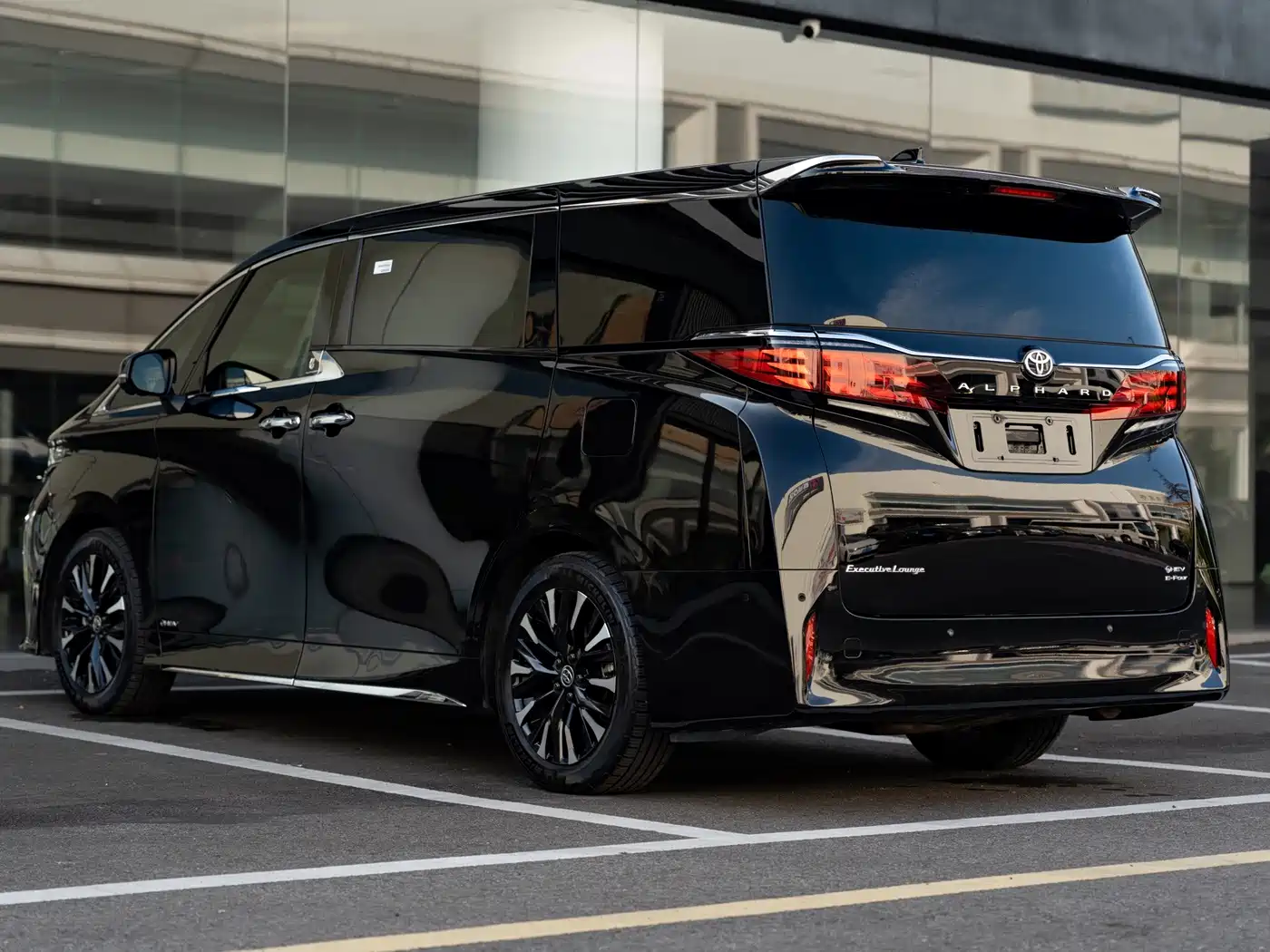 Toyota Alphard 2025 2024 Hybrid 2.5L Prestige Edition